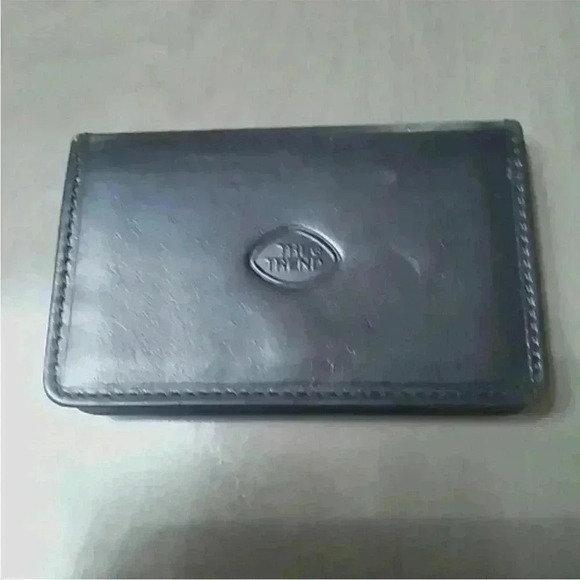 the trend Other - Mindi Men’s Italian leather wallet
